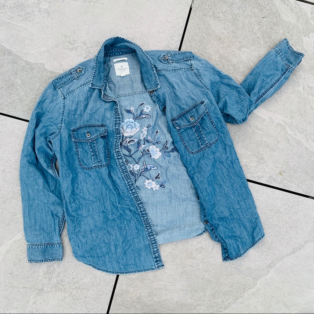 AEO Embroidered Floral Oversized Shirt Jean Top - Picture 15 of 16